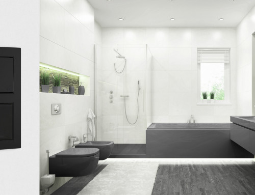 Mehr Übersicht, mehr Struktur, mehr Komfort – warum der HK07 PURE Rahmen mit Schriftfeld Ihre Elektroinstallation auf das nächste Level&nbsp;hebt